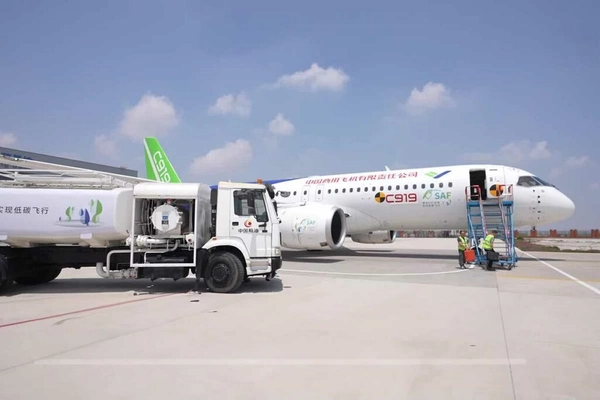 img of Primeiros vôos de C919 e ARJ-21 chineses com combustível verde realizados