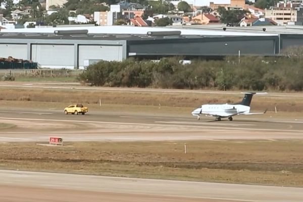 img of Última sexta-feira vê 8 decolagens adicionais no Aeroporto Salgado Filho