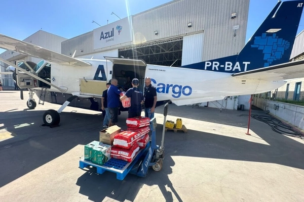 img of Azul coleta doações em 160 aeroportos e lojas para o Rio Grande do Sul