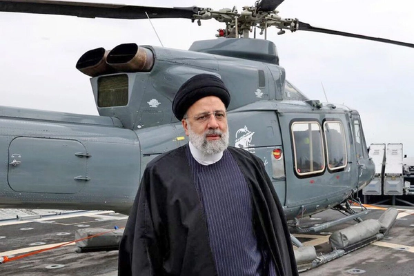 img of Buscas iniciadas após helicóptero com presidente iraniano desaparecer