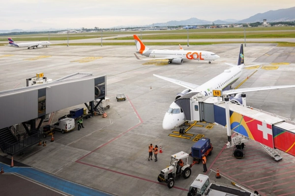 img of MPF exige fiscalização ecológica no aeroporto de Florianópolis (SC)