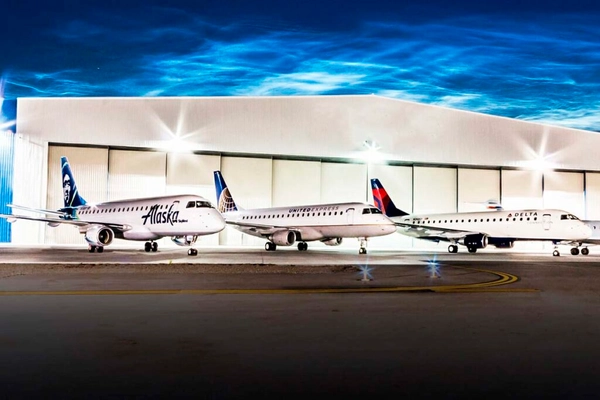 img of Vídeo: Embraer parabeniza principal usuária global do E175 por uma década de uso