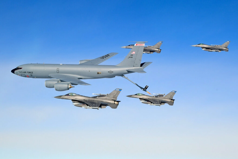 img of Argentina planeja comprar KC-135 para suporte aos futuros F-16