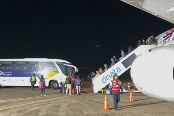 img of Iniciados voos noturnos comerciais no aeroporto de Canoas - Porto Alegre (RS)