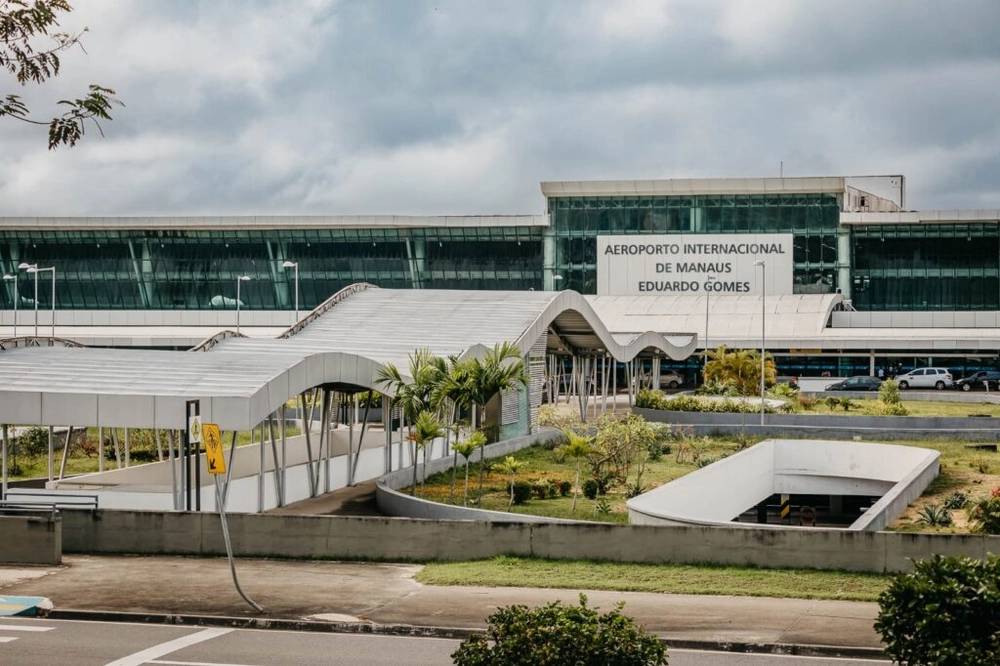 img of Parlamentares discutem melhorias no transporte aéreo do norte