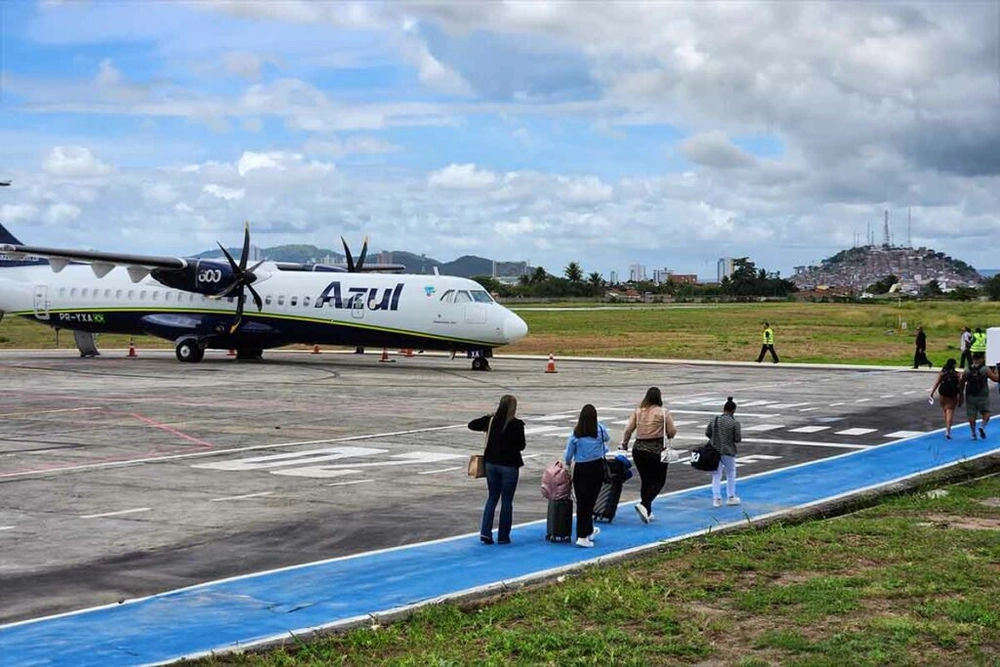 img of Avião Azul impulsiona tráfego no aeroporto de Caruaru em 1.500%