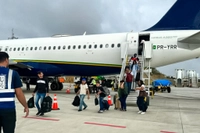 img of Cresce tráfego aéreo em Campina Grande (PB) durante São João