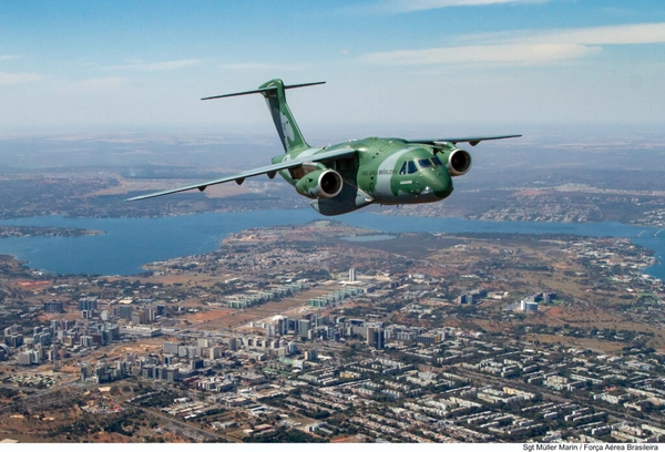 img of Embraer e aliado consideram estabelecer centro europeu de treinamento C-390