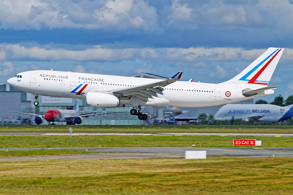 img of França despacha tropas via A330 após protestos por alteração de lei