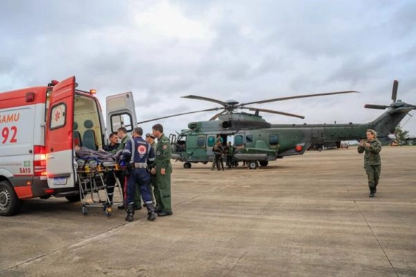 img of Mulher de 70 anos com falta de ar é resgatada por helicóptero no RS