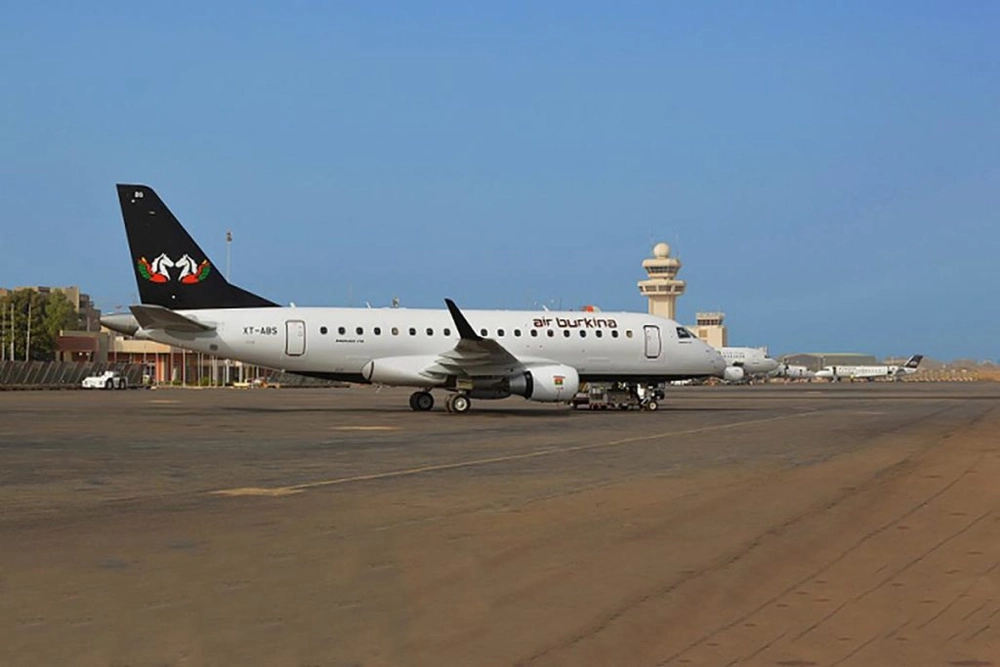 img of Empresa aérea africana enfrenta crise severa após dispensar jatos Embraer