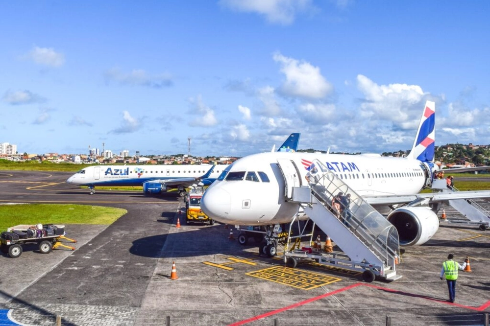 img of Latam avança e Azul recua em classificação global de aviação