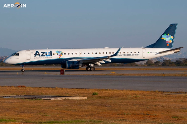 img of Capivaras são mortas por Embraer e195 da Azul ao pousar em Vitória (ES)