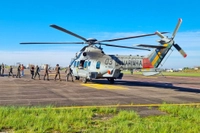 img of Marinha utiliza helicóptero Caracal para levar oxigênio ao RS