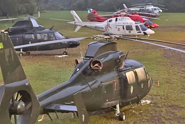 img of Helicópteros auxiliam no resgate de 431 pessoas na serra gaúcha até sábado