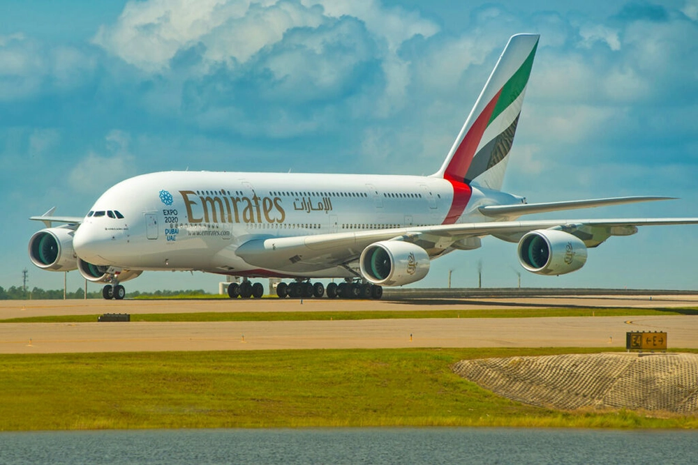 img of Falha de motor e incêndio atingem Airbus A380 da Emirates em SP